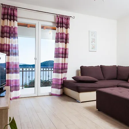 Villa Julija By Guide