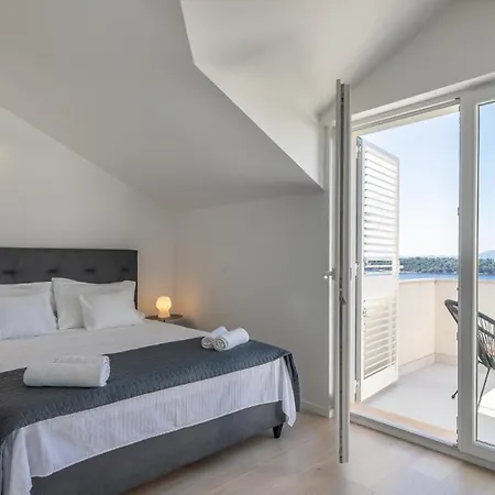 Villa Julija By Guide