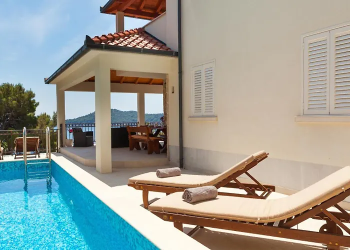 Julija By Guide Villa Smokvica (Korcula)