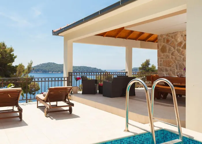 Villa Julija By Guide