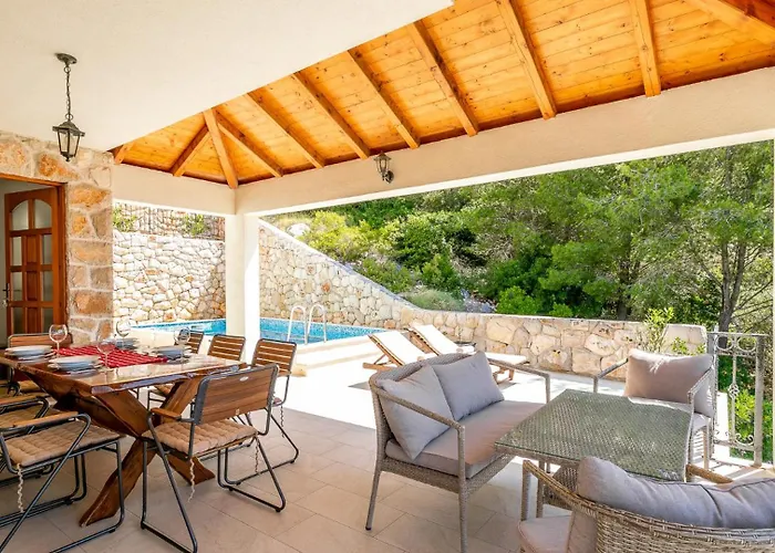 Villa Julija By Guide *