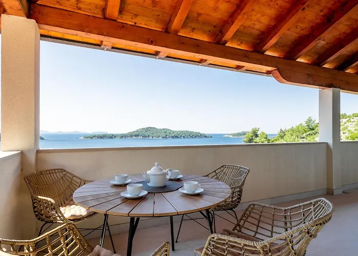 Julija By Guide Villa *